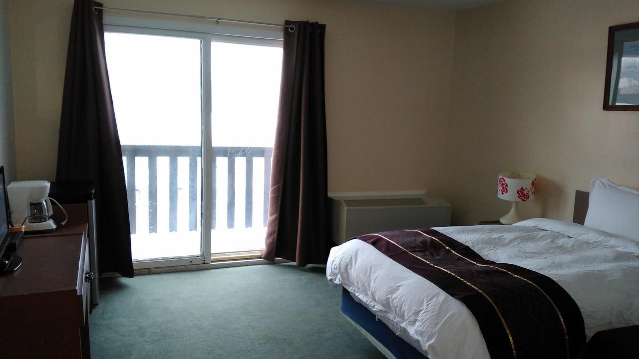 Hotel Greenwater Fisherman'S Cove Porcupine Plain Exteriér fotografie
